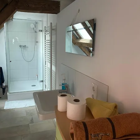 Apartment Entire Unit In - Weinstrasse, Centre, Germany *